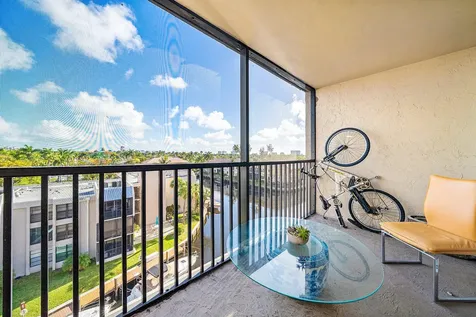 6 Royal Palm Way Boca Raton FL 33432