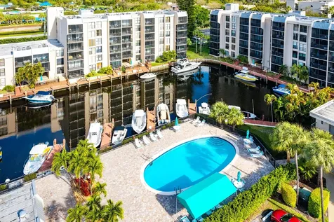 6 Royal Palm Way Boca Raton FL 33432