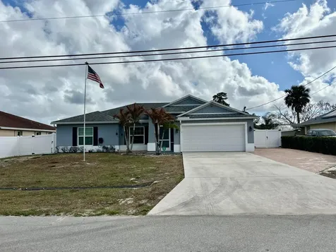 1114 SW Bellevue Avenue Port St Lucie FL 34953