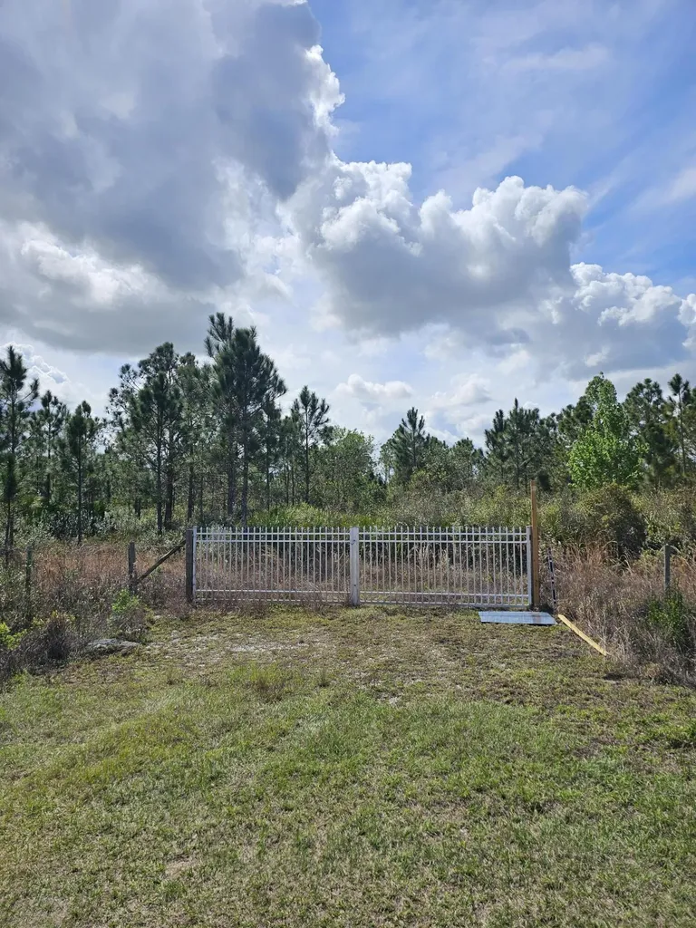 17720 NW 268th Street Okeechobee FL 34972