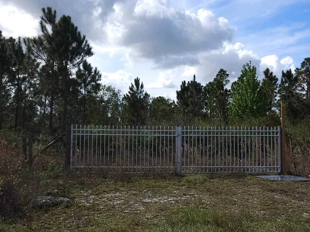 17720 NW 268th Street Okeechobee FL 34972