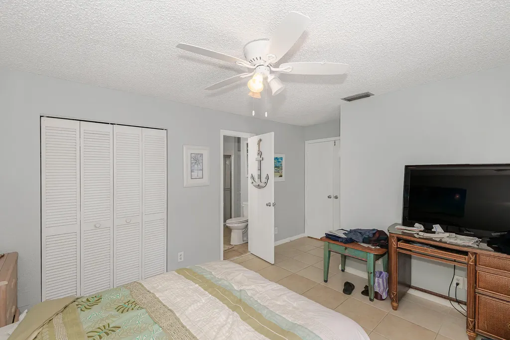 10074 Hickorywood Place Boynton Beach FL 33437
