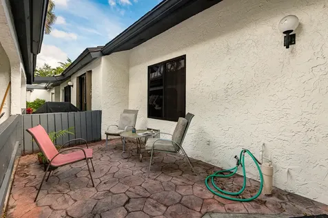 10074 Hickorywood Place Boynton Beach FL 33437