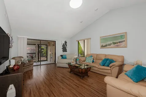 10074 Hickorywood Place Boynton Beach FL 33437