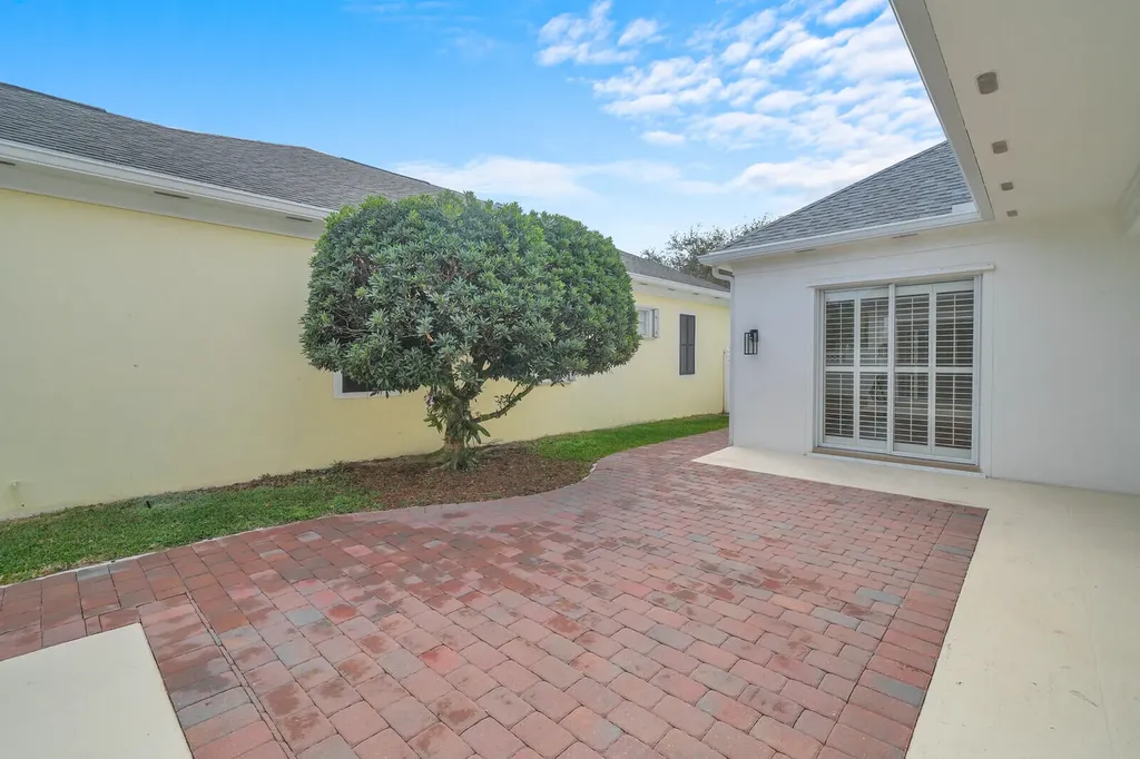 113 Honeysuckle Drive Jupiter FL 33458