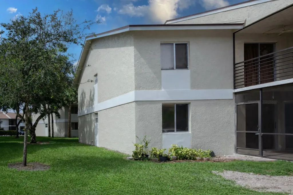 503 Gardens Drive Pompano Beach FL 33069