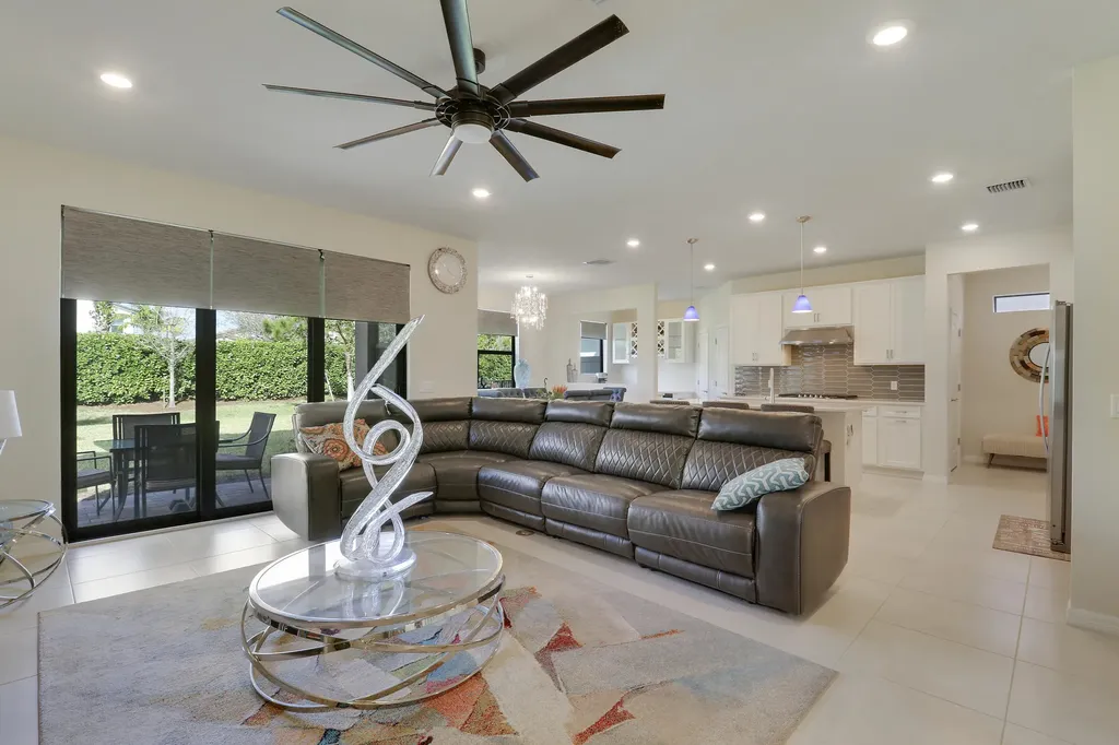 4795 Chantilly Road Wellington FL 33467