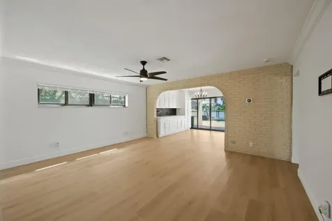 12853 Guilford Circle Wellington FL 33414
