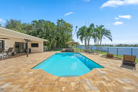 12853 Guilford Circle Wellington FL 33414