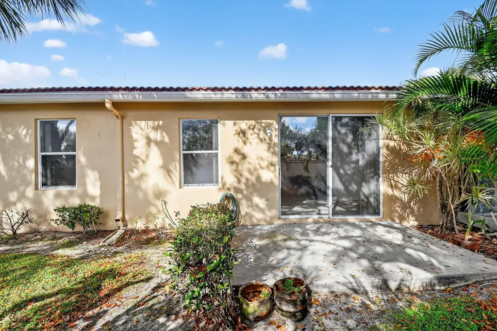 12574 Crystal Pointe Drive Boynton Beach FL 33437