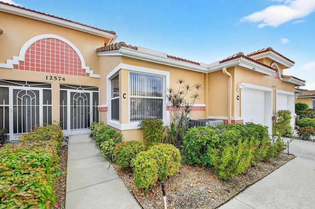 12574 Crystal Pointe Drive Boynton Beach FL 33437