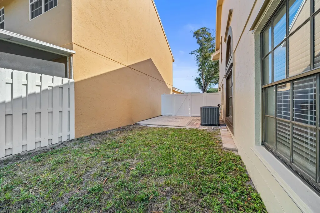 3874 Circle Lake Drive West Palm Beach FL 33417