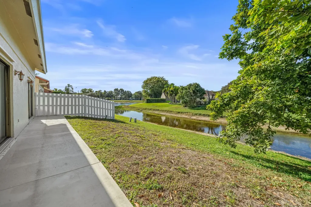 3874 Circle Lake Drive West Palm Beach FL 33417