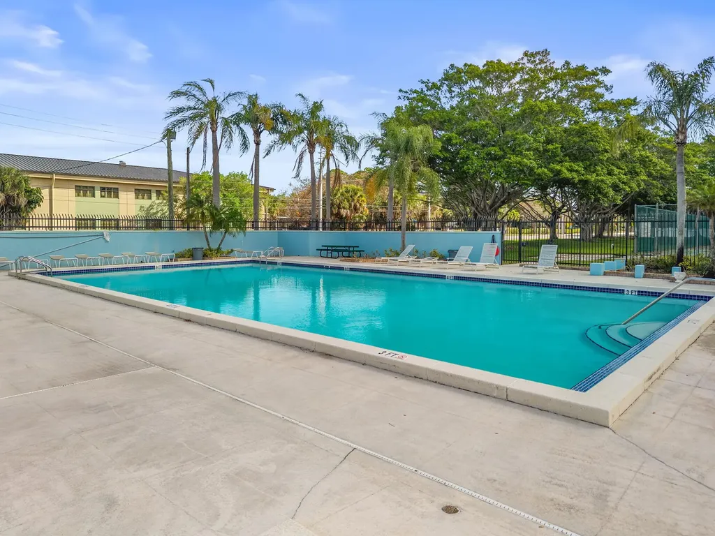 3874 Circle Lake Drive West Palm Beach FL 33417