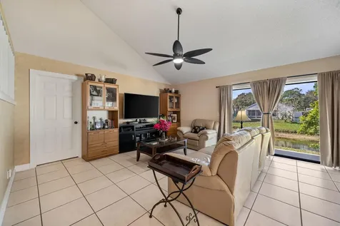 3874 Circle Lake Drive West Palm Beach FL 33417
