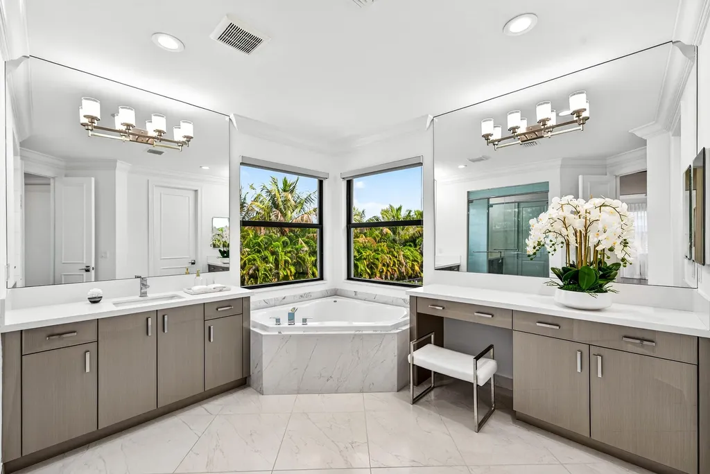 9065 Benedetta Place Boca Raton FL 33496