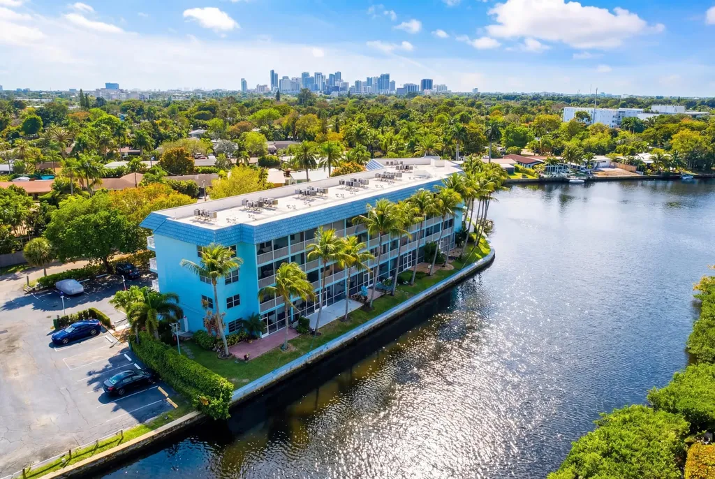801 NE 18th Court Fort Lauderdale FL 33305