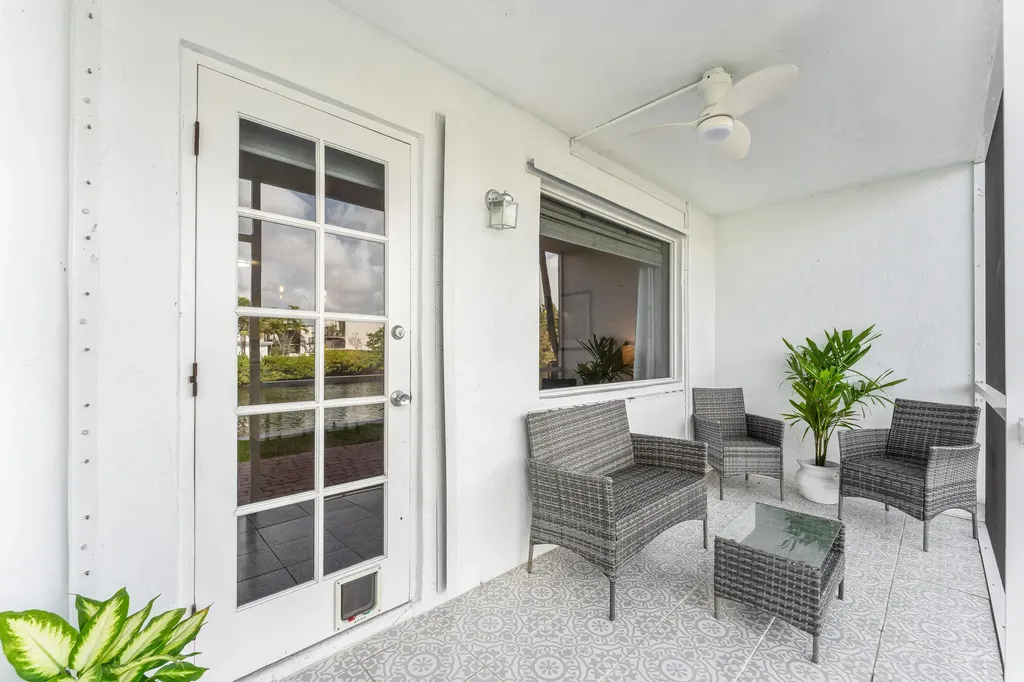 801 NE 18th Court Fort Lauderdale FL 33305