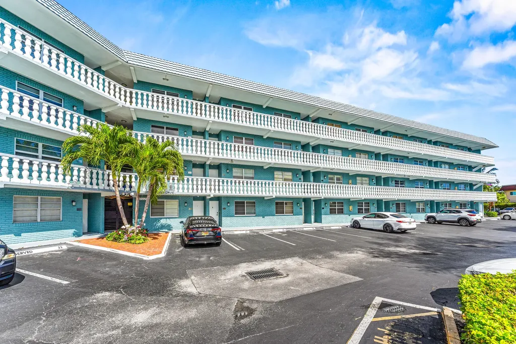 801 NE 18th Court Fort Lauderdale FL 33305