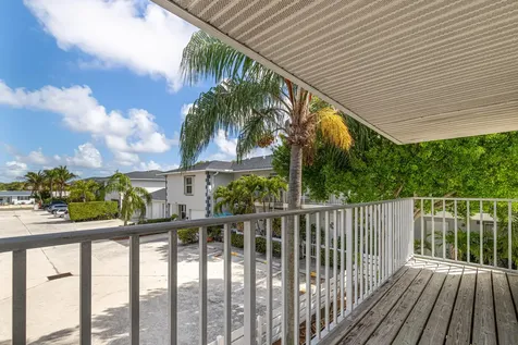 324 W Pine Street Lantana FL 33462