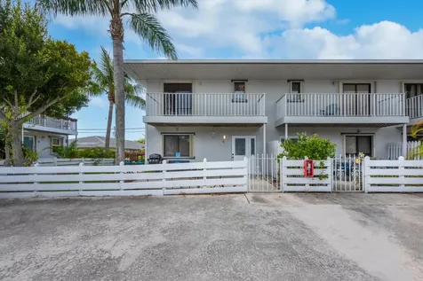 324 W Pine Street Lantana FL 33462