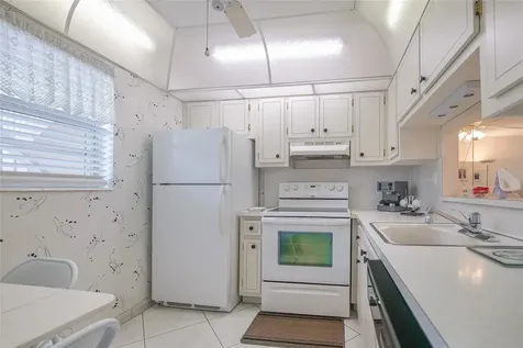 3431 NW 50th Avenue Lauderdale Lakes FL 33319
