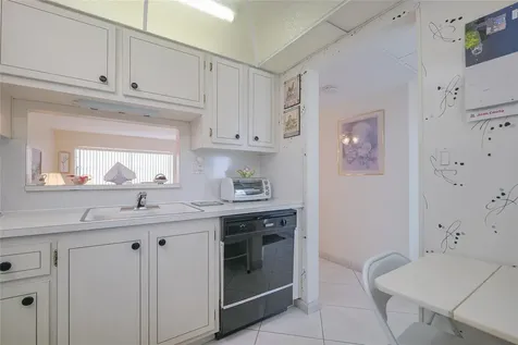 3431 NW 50th Avenue Lauderdale Lakes FL 33319