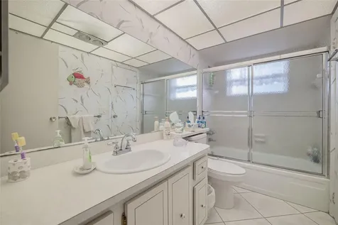 3431 NW 50th Avenue Lauderdale Lakes FL 33319