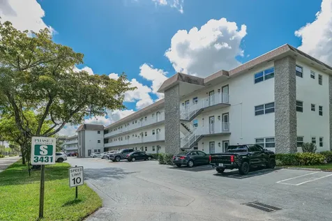 3431 NW 50th Avenue Lauderdale Lakes FL 33319