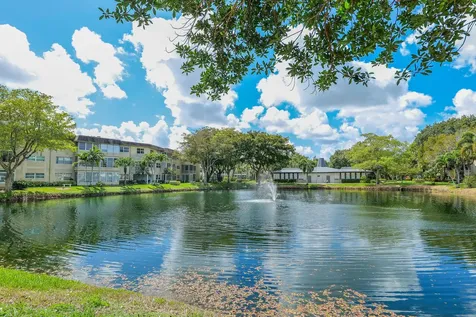 3431 NW 50th Avenue Lauderdale Lakes FL 33319