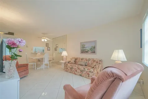 3431 NW 50th Avenue Lauderdale Lakes FL 33319