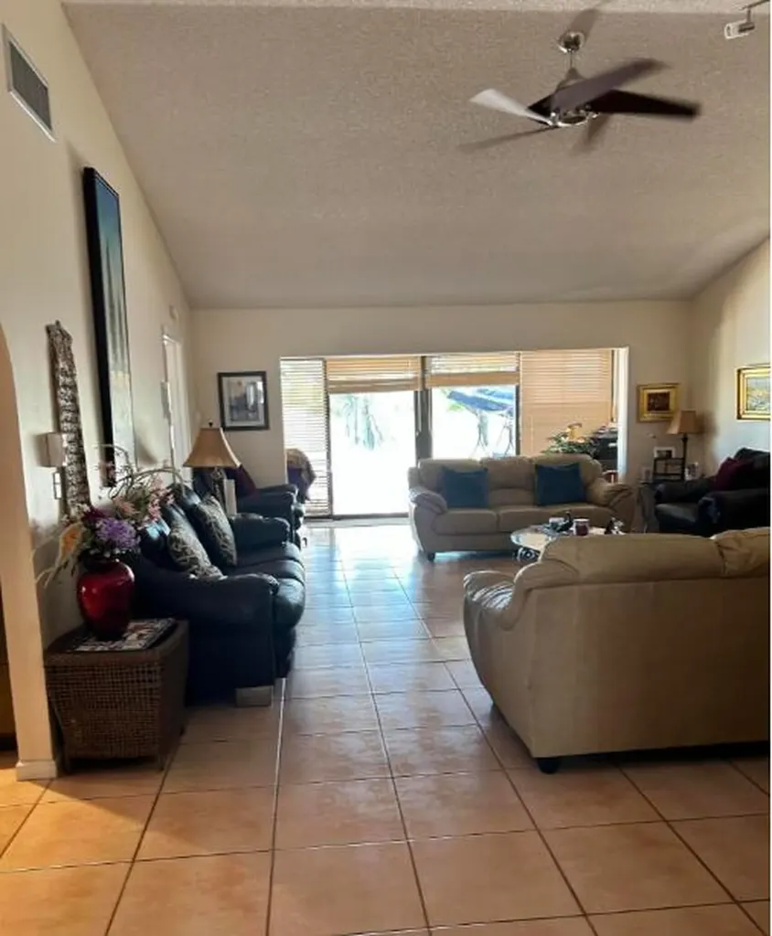 20020 Rima Circle Boca Raton FL 33434
