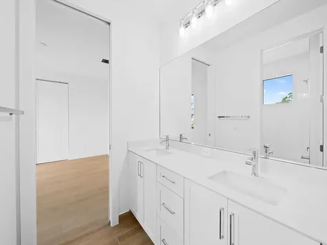 1437 SW 23rd Court Fort Lauderdale FL 33315