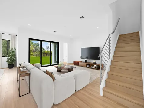 1437 SW 23rd Court Fort Lauderdale FL 33315