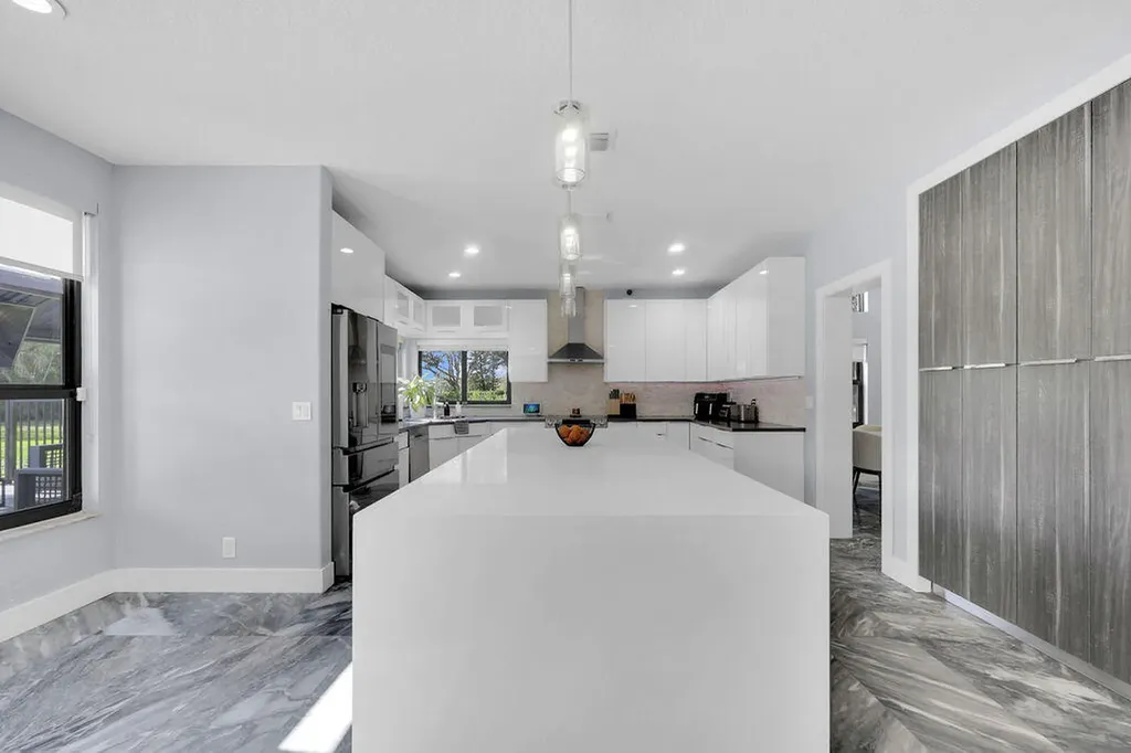 3541 Carlton Lane Davie FL 33330