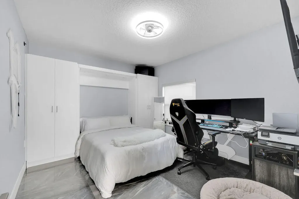 3541 Carlton Lane Davie FL 33330