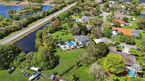 3541 Carlton Lane Davie FL 33330