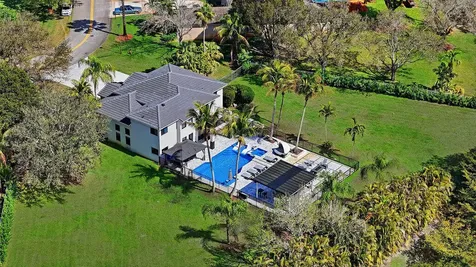 3541 Carlton Lane Davie FL 33330