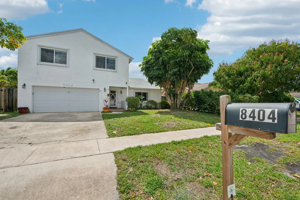 8404 SW 20th Street North Lauderdale FL 33068