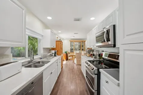 8404 SW 20th Street North Lauderdale FL 33068