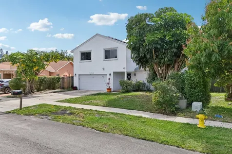 8404 SW 20th Street North Lauderdale FL 33068