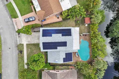 8404 SW 20th Street North Lauderdale FL 33068