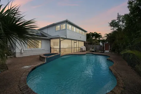 8404 SW 20th Street North Lauderdale FL 33068