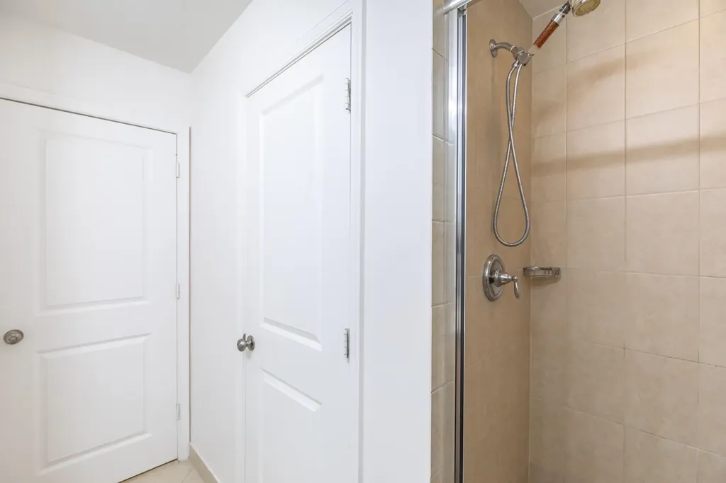 12651 NW 32nd Place Sunrise FL 33323