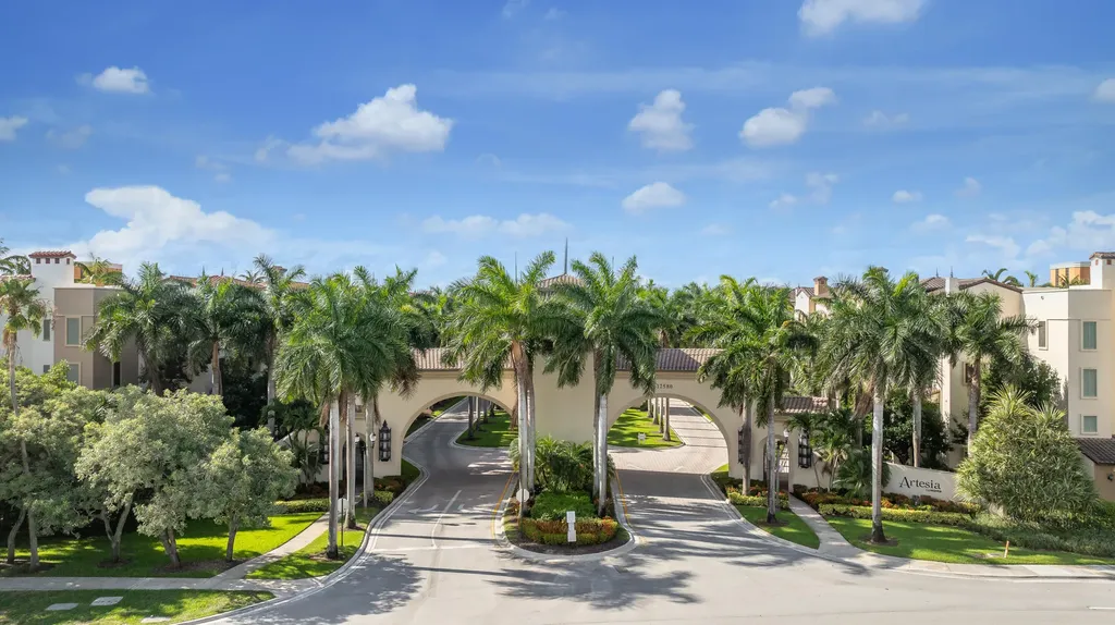 12651 NW 32nd Place Sunrise FL 33323