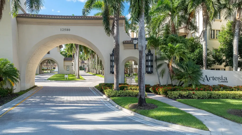 12651 NW 32nd Place Sunrise FL 33323