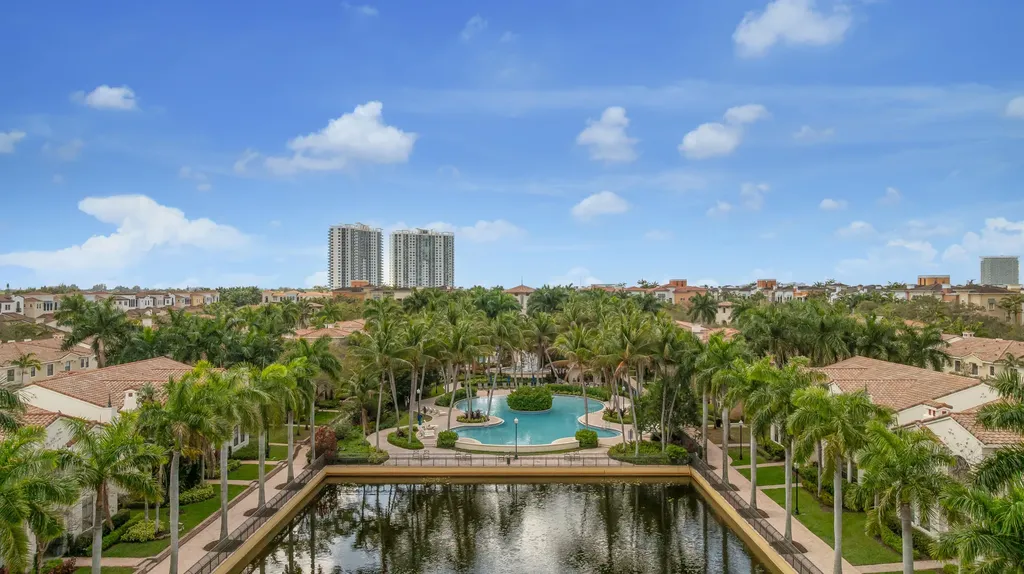 12651 NW 32nd Place Sunrise FL 33323