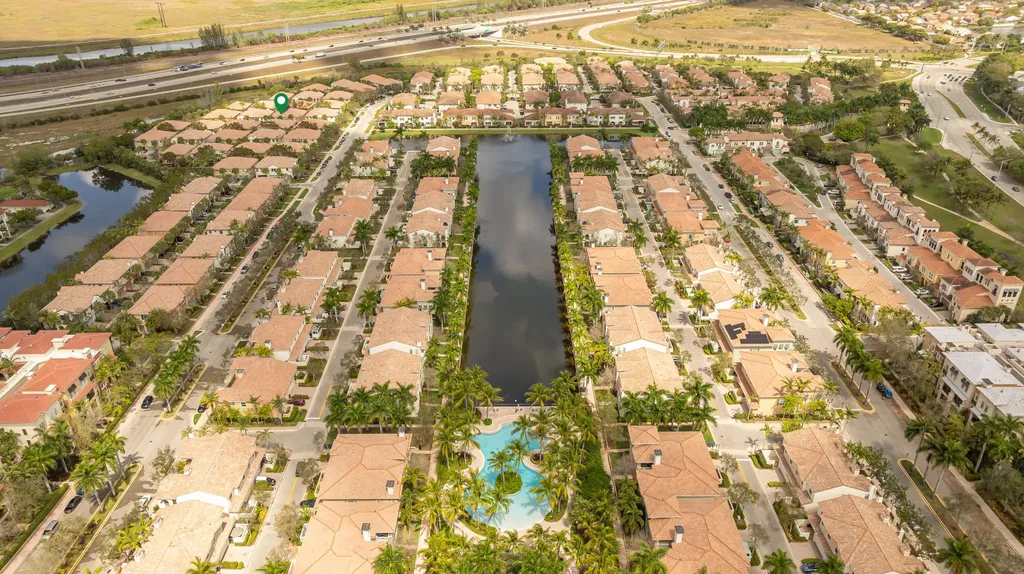 12651 NW 32nd Place Sunrise FL 33323