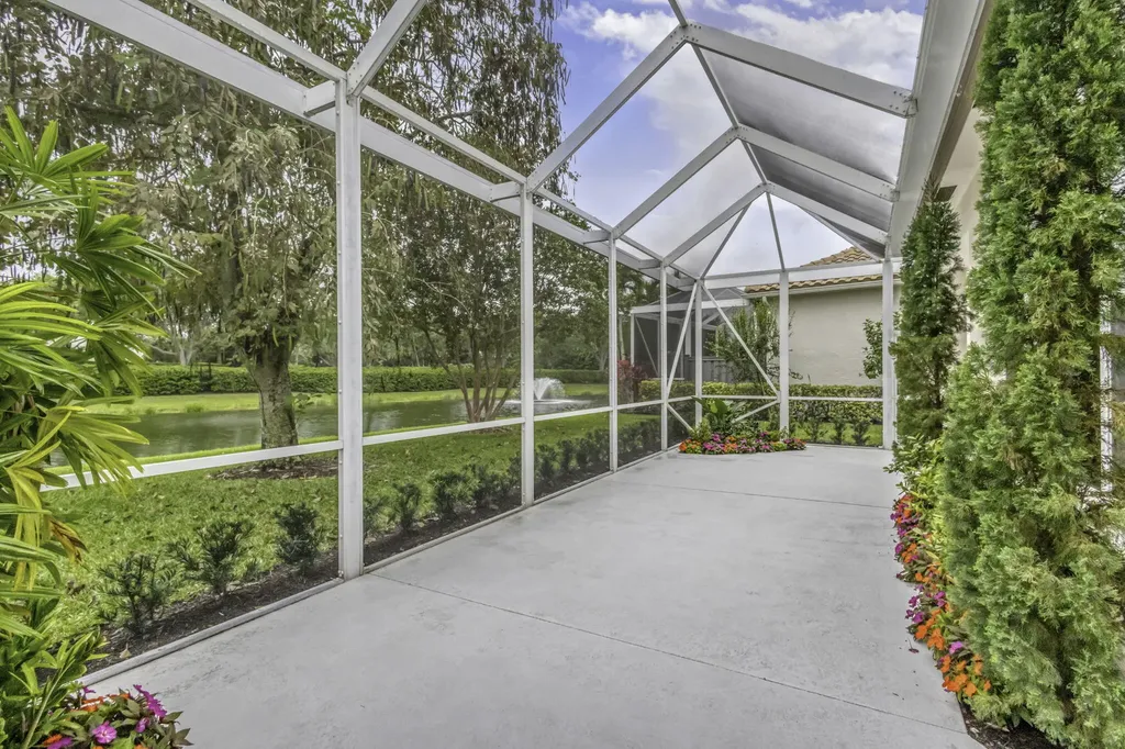 936 Augusta Pointe Drive Palm Beach Gardens FL 33418