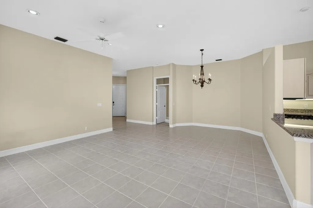 936 Augusta Pointe Drive Palm Beach Gardens FL 33418